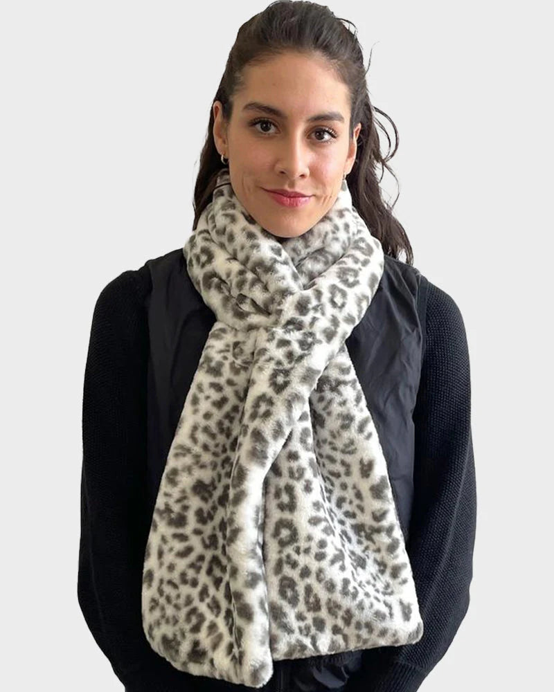 Faux Fur Pull-Through Scarf with Zipper Pocket S20993