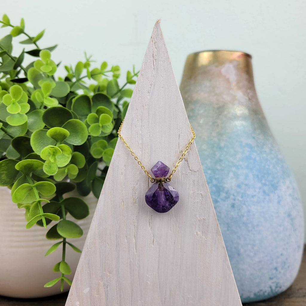 Gemstone Mini Perfume Bottle Necklace J9378