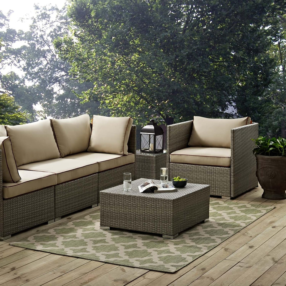 Black and Beige 8x10 Indoor and Outdoor Rug I9097