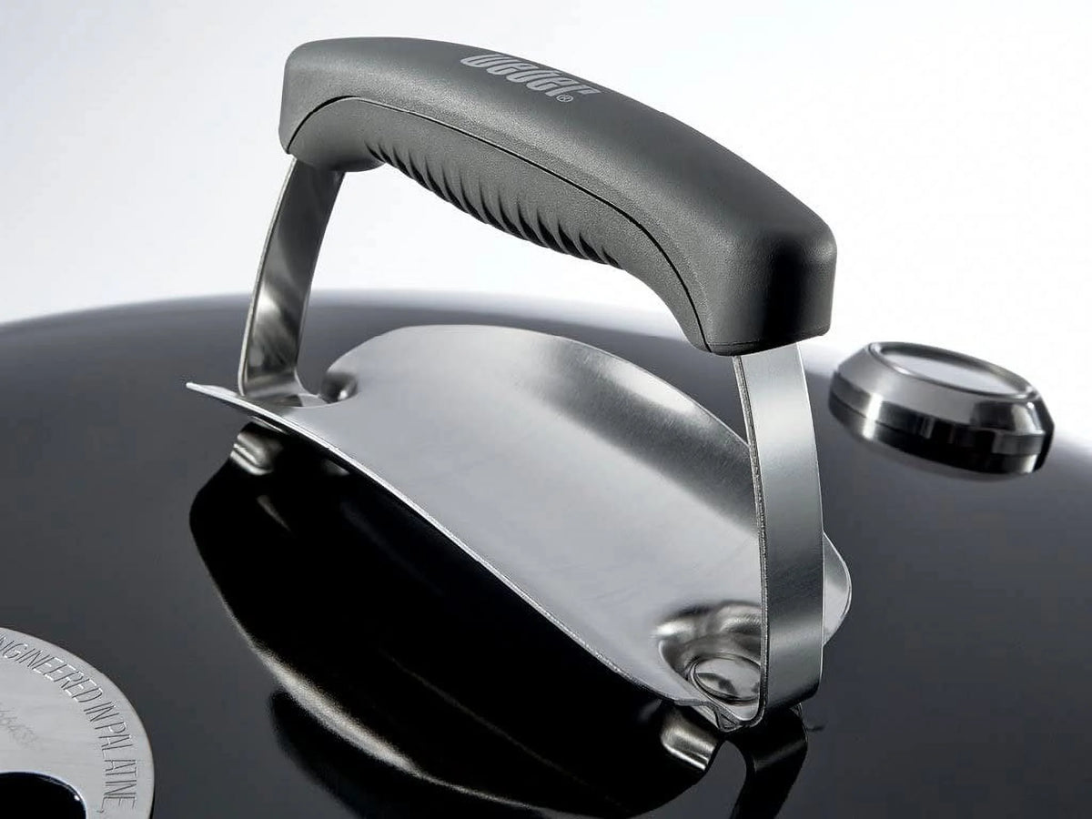 22-Inch Black Charcoal Grill F2882