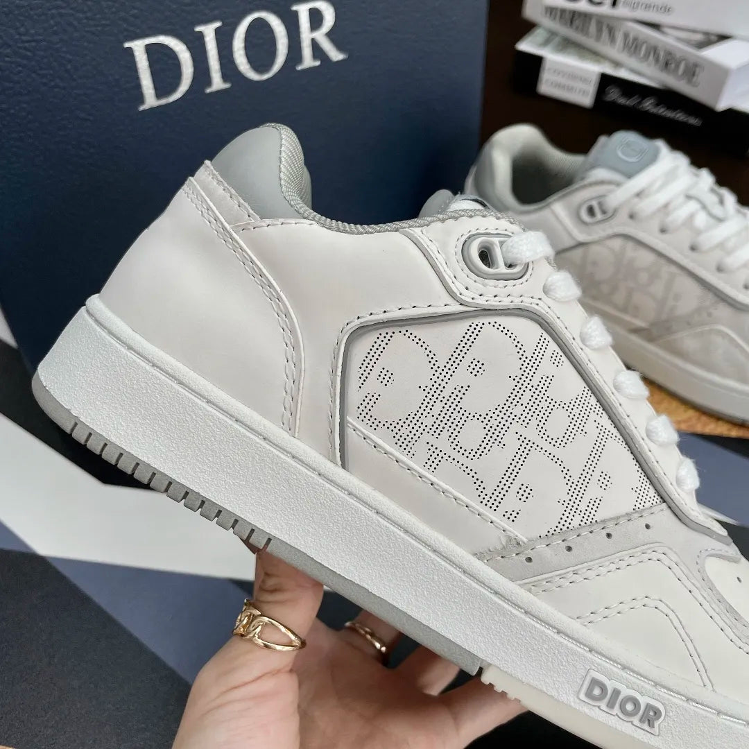 Sneakers V512451