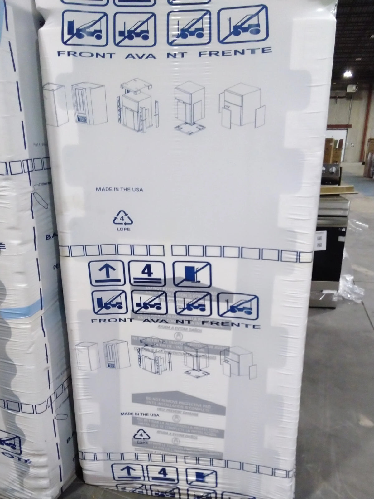 White 20 Cu Ft Upright Freezer P713