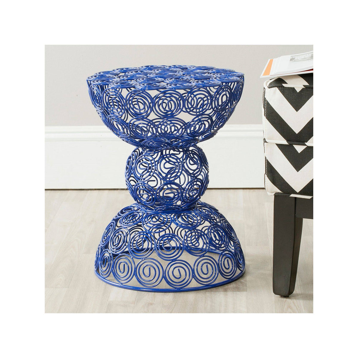 Dark Blue Iron Wire Stool P3502