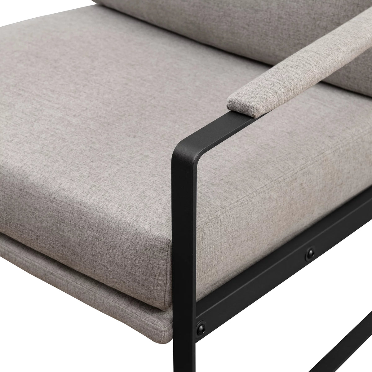 Contemporary Wide Accent Chair Q419422