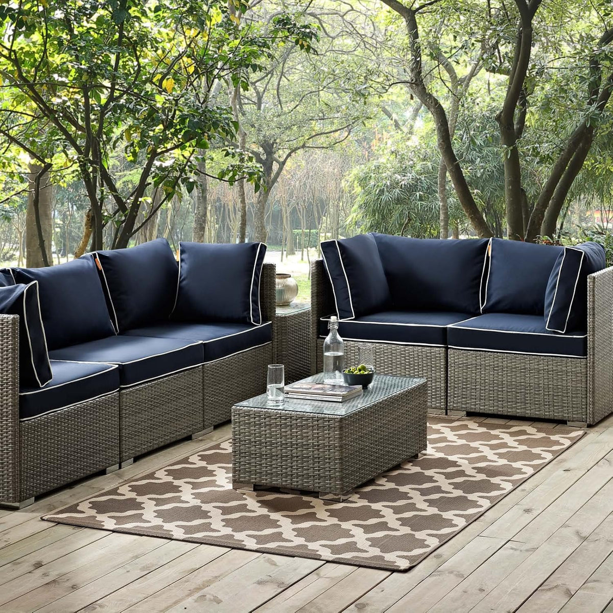 Black and Beige 8x10 Indoor and Outdoor Rug I9097