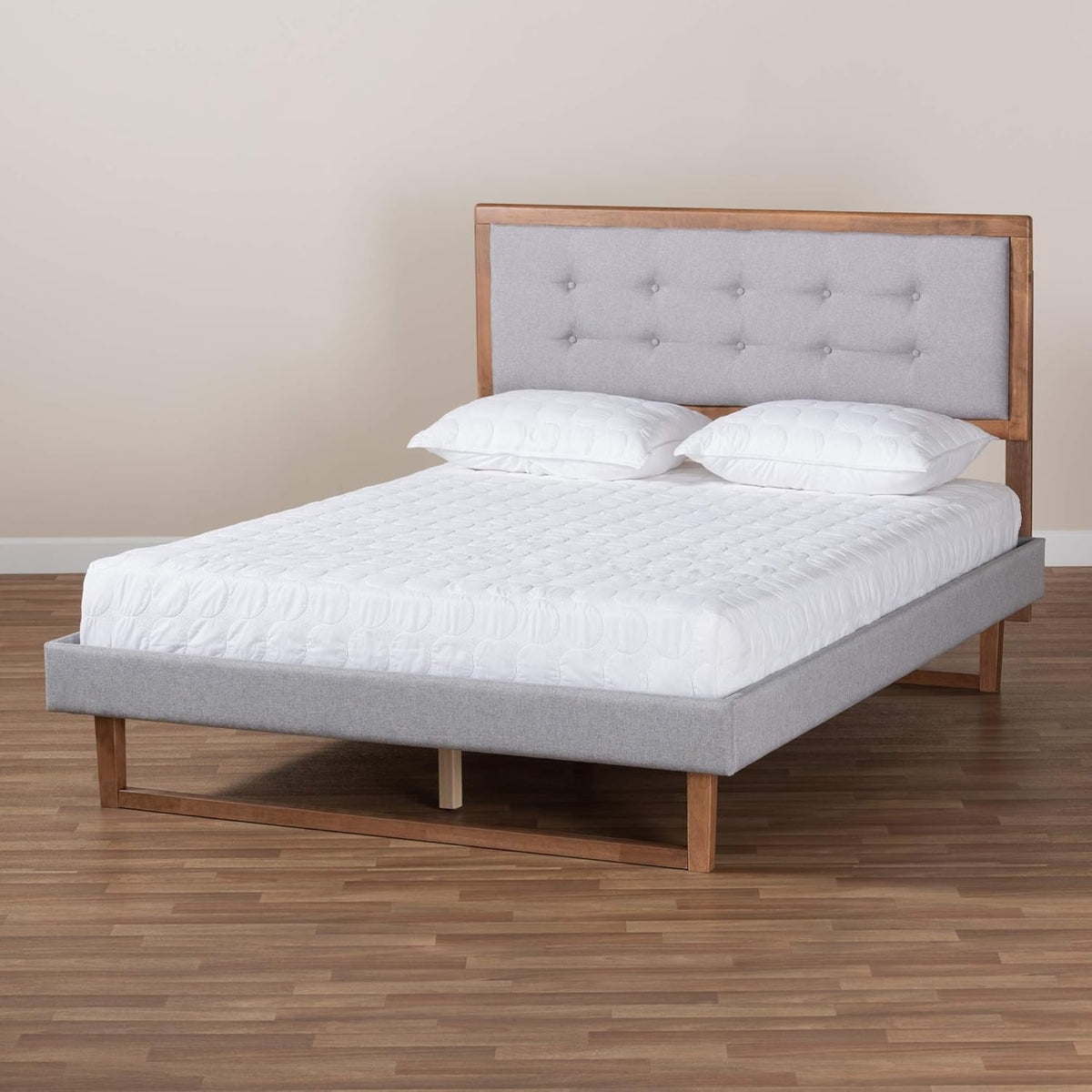Full Light Grey Platform Bed Z81233