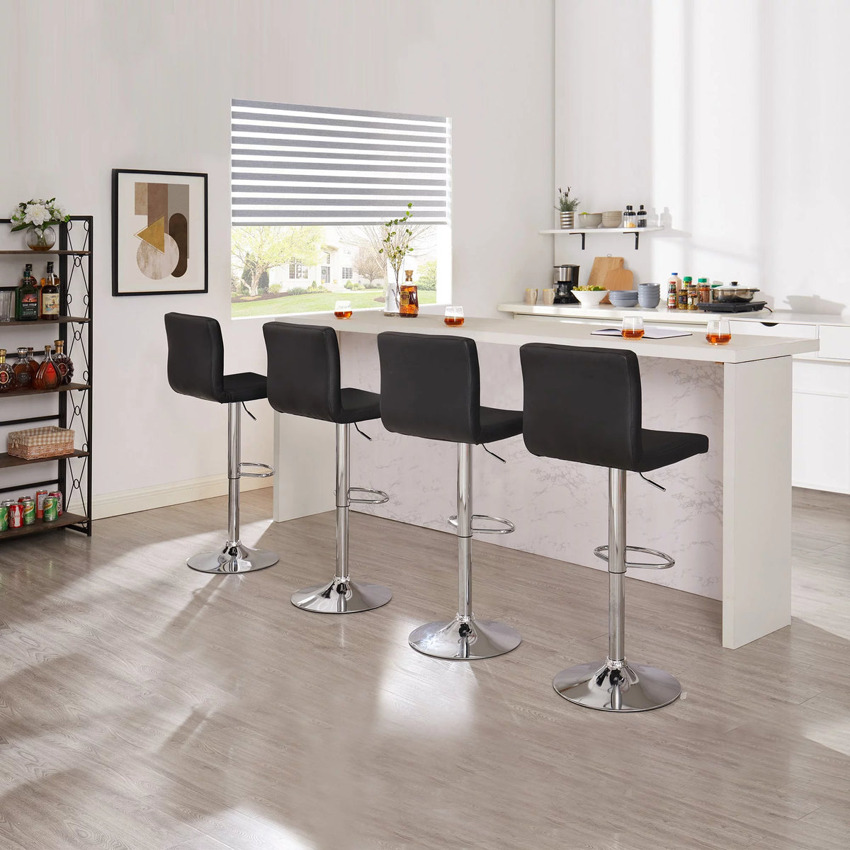 Set of 4 Adjustable Swivel Black Bar Stools R852016