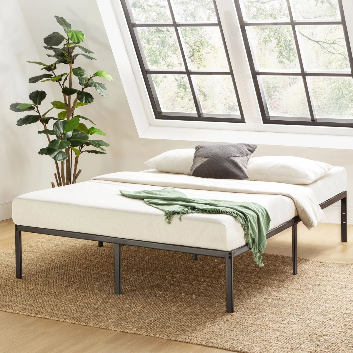 14" Black Metal Platform Bed Frame W444518