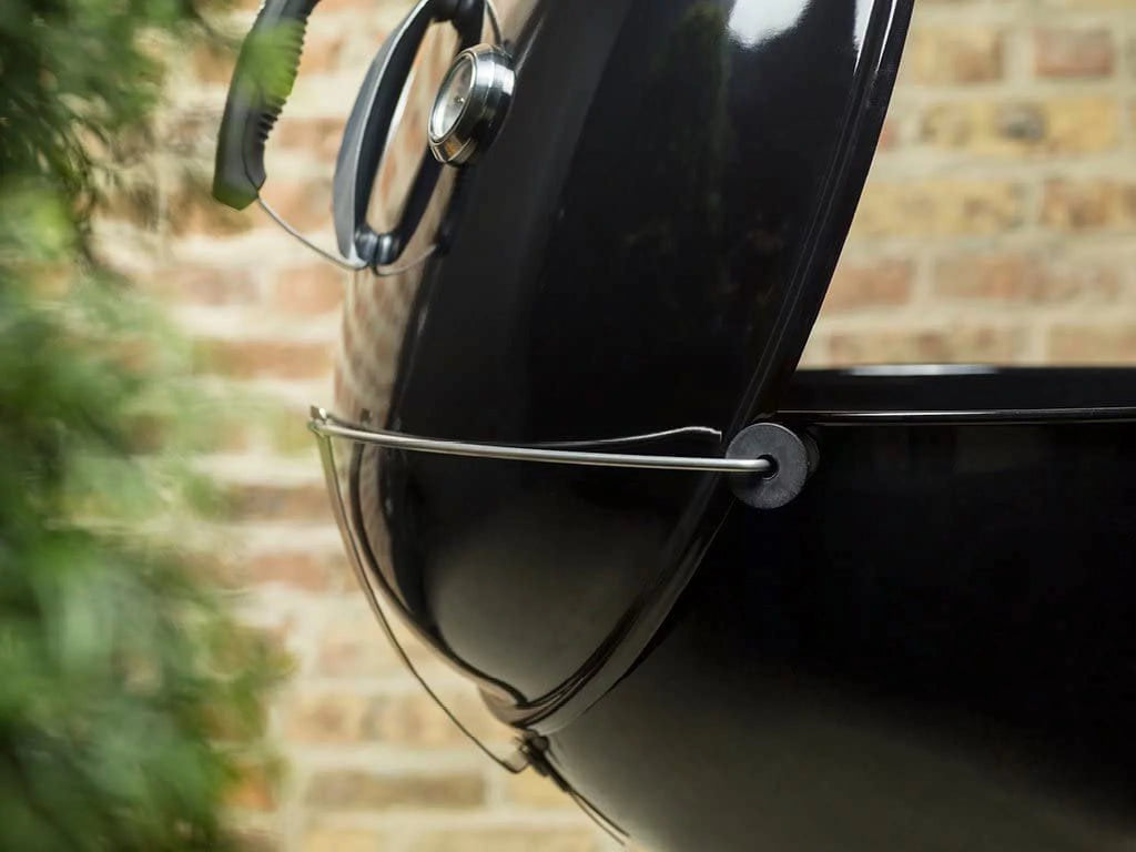 22-Inch Black Charcoal Grill F2882